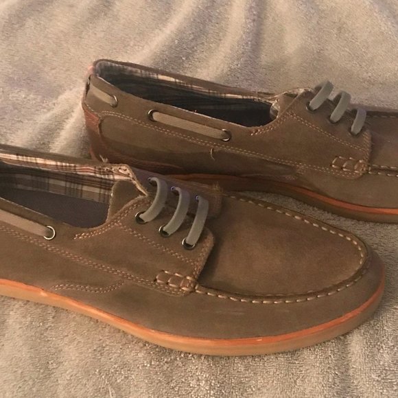 size 14 clarks shoes